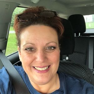 Meet your Posher, Robin